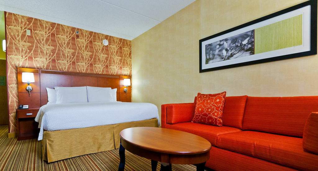 Courtyard Chicago O'Hare Hotel Des Plaines Exterior photo