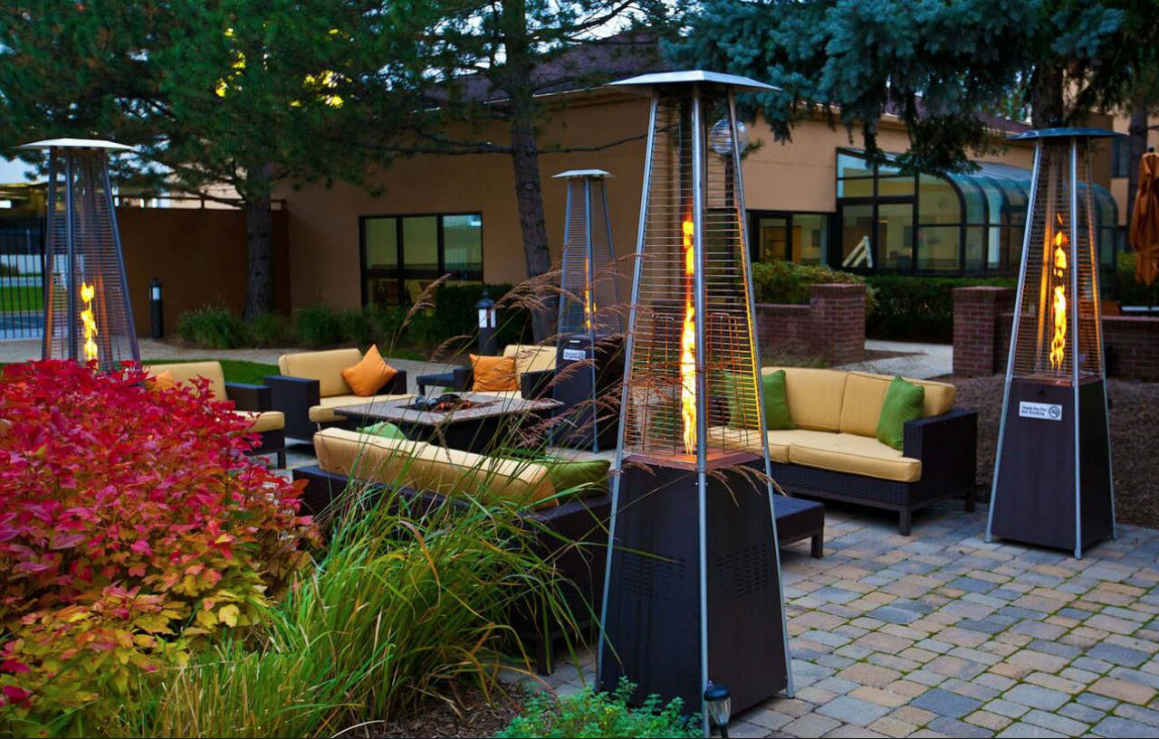 Courtyard Chicago O'Hare Hotel Des Plaines Exterior photo