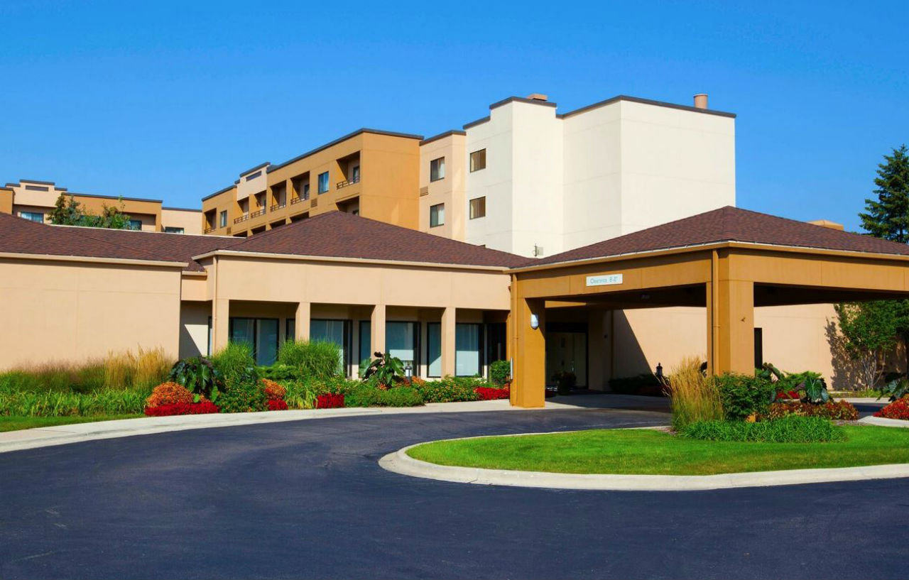 Courtyard Chicago O'Hare Hotel Des Plaines Exterior photo